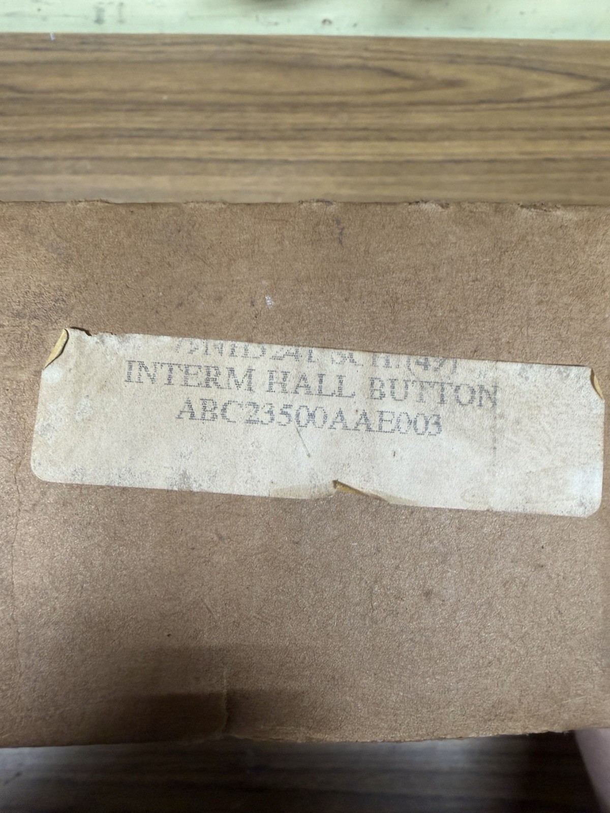 *New* Otis Elevator 23500AAE Intermediate Hall Call Button Station