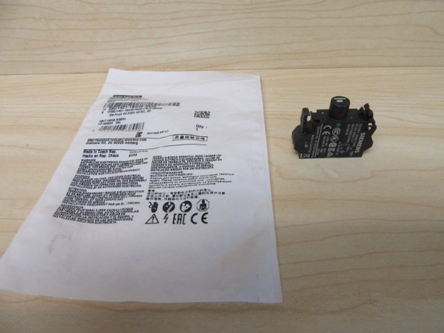 Siemens 3SU1401-1BH40-3AA0 LED Bulb