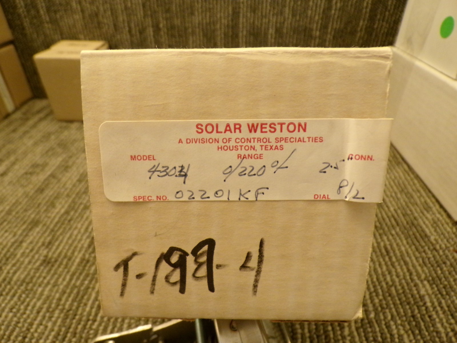 Solar Weston Flexible Temperature Stainless Steel Gauge 0/220 F , 1/2 NPT