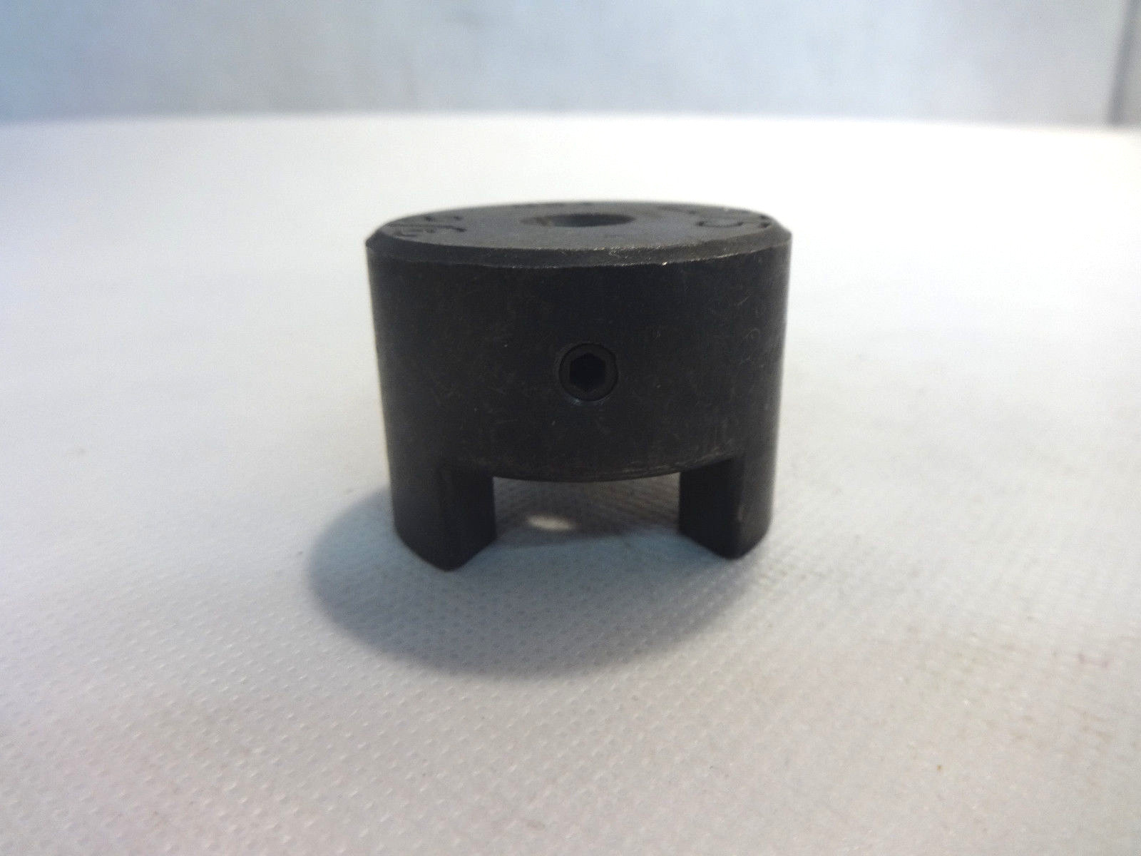 NEW NOT IN BOX LOVEJOY L-075 .375/3/8 BORE