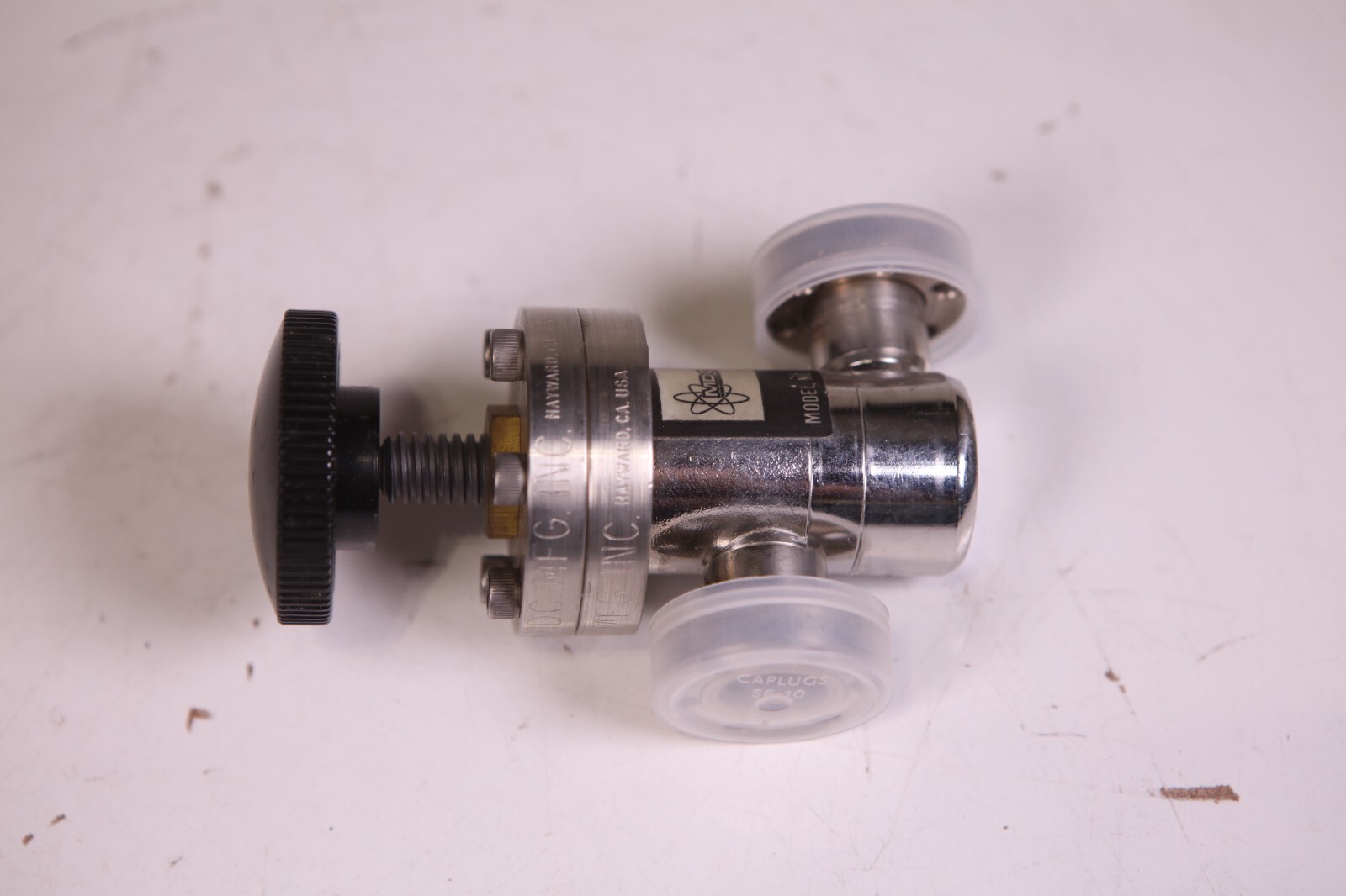 MDC Vacuum Products IV-075m Valve New, Old Stock
