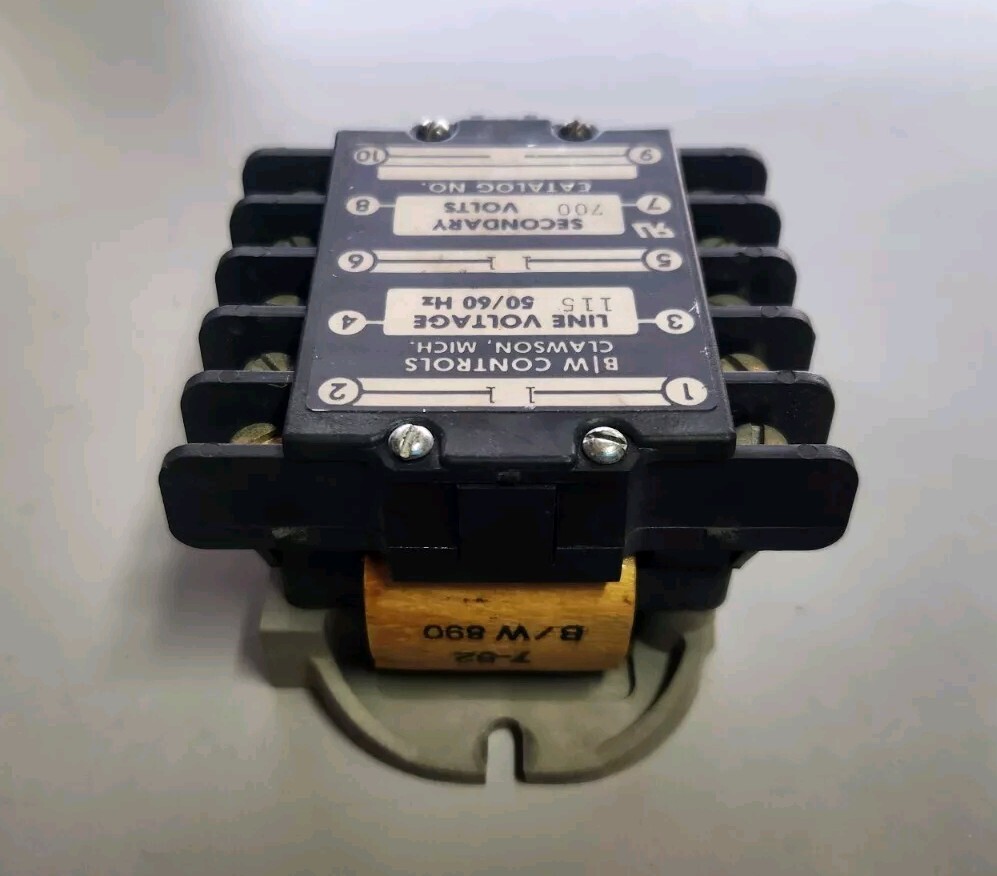 McGraw-Edison B/W Controls 1500F