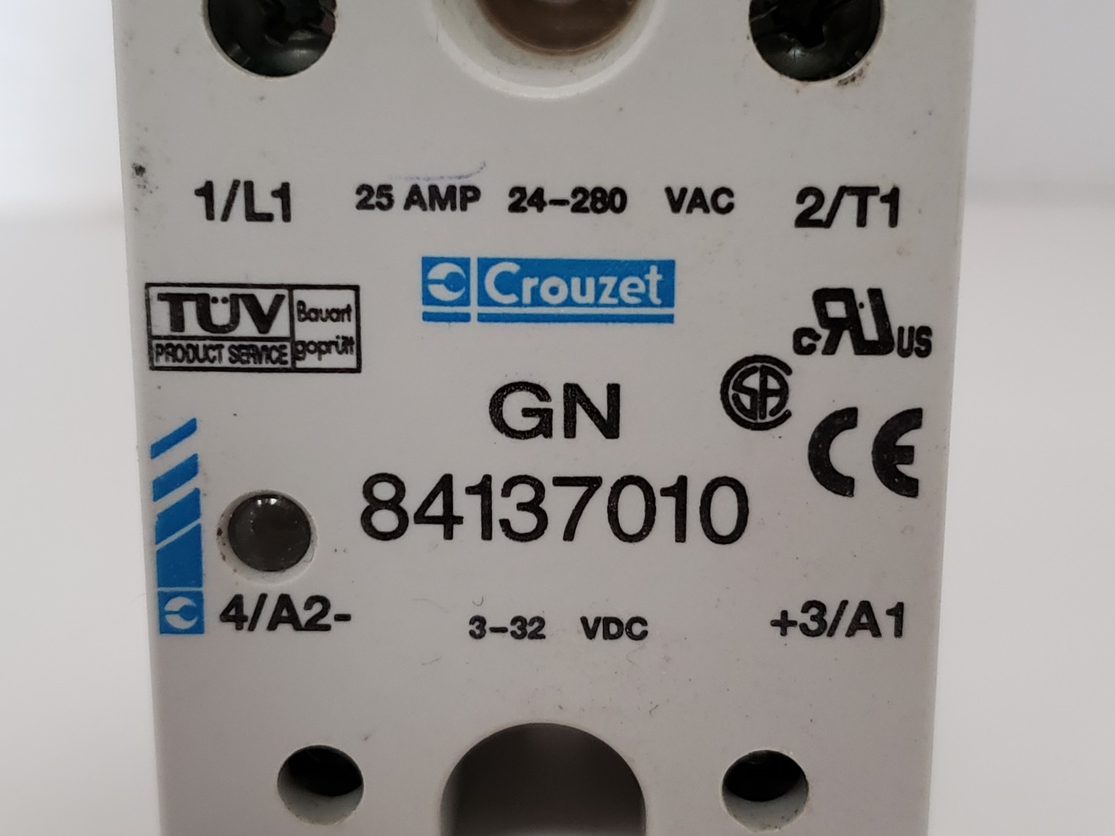 CROUZET GN 84137010 SOLID STATE RELAY 25A 24-280V AC 3-32VDC