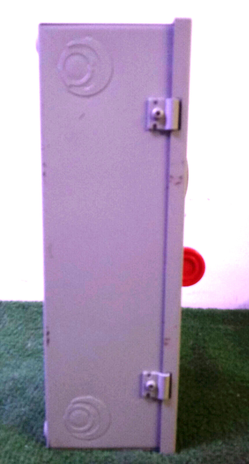 1 NEW EATON DH261FGK 30A/2P/600V SAFETY SWITCH NNB ***MAKE OFFER***