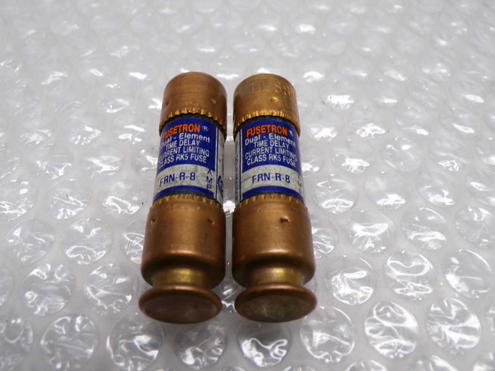 FUSETRON FRN-R-8 FUSE LOT OF 2 NSNP