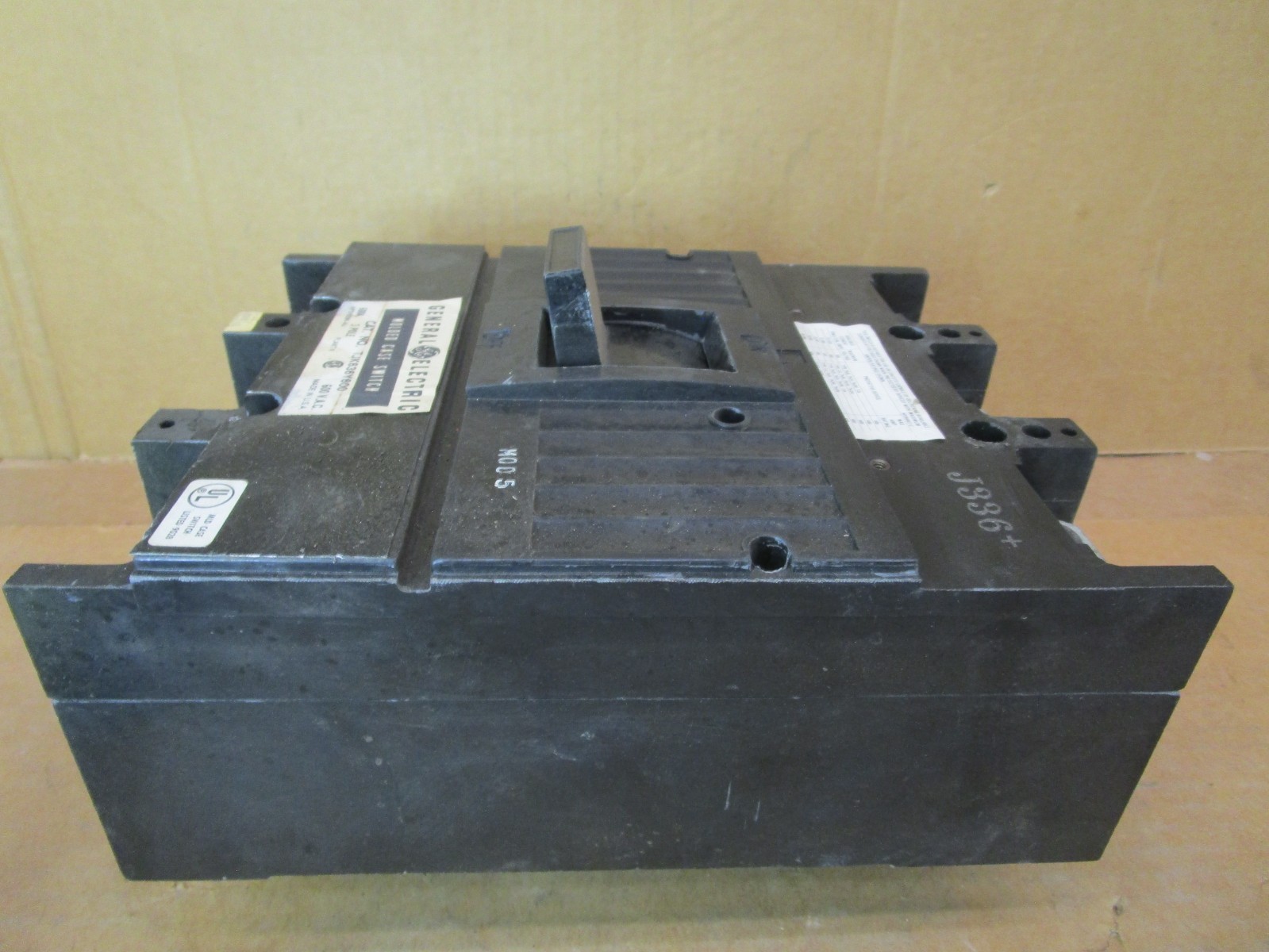 General Electric TJK636Y600 600A 3 Pole 600VAC Molded Case Switch 51597LR