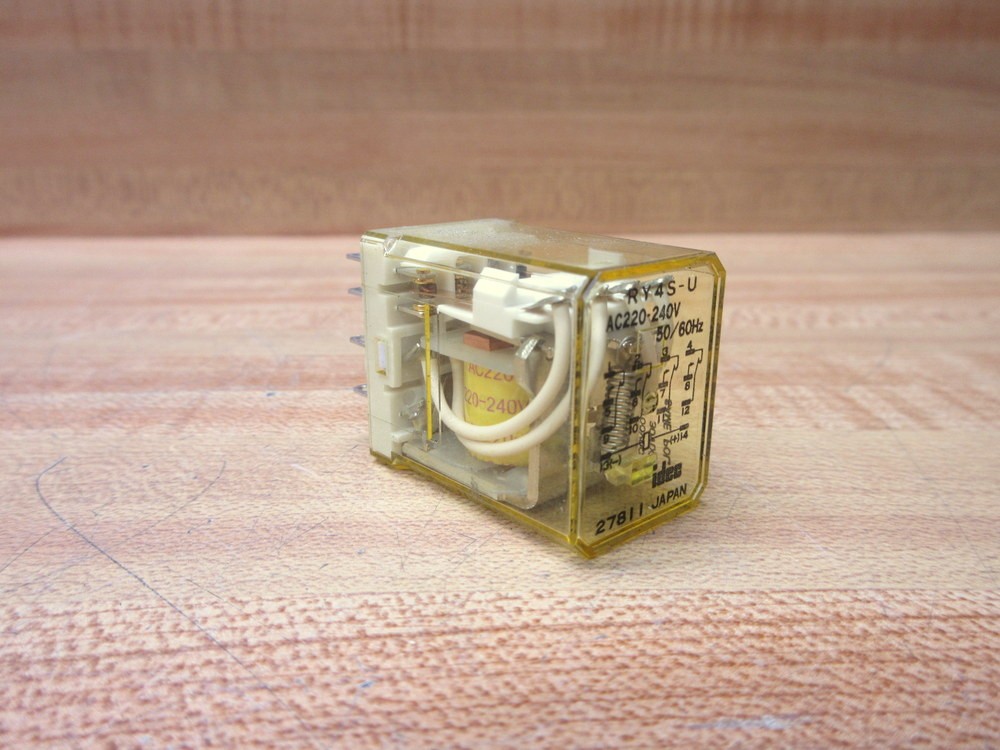IDEC RY4S-U-220-240V AC Relay RY4S-U-AC220-240V (Pack of 6)
