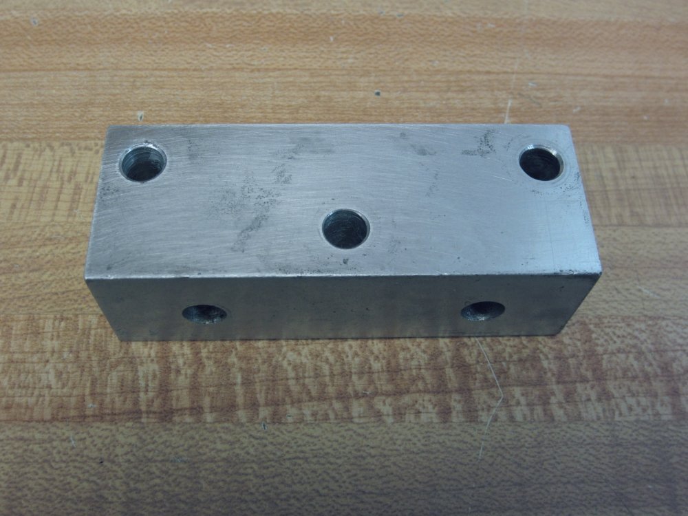Graco Trabon Lubriquip M09 Divider Valve Block