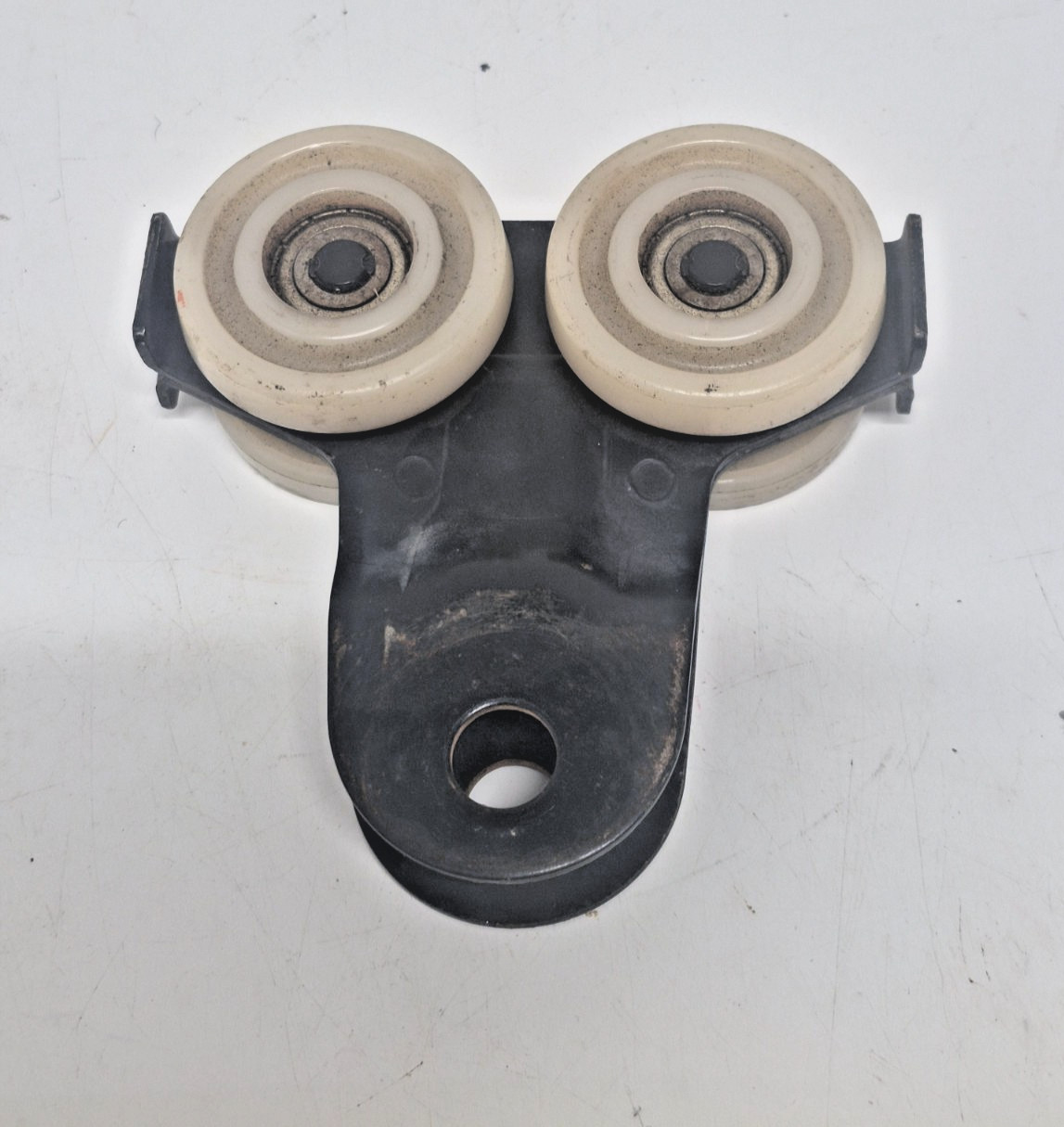 Demag Hoist Trolley 2-1/4″ Wheel Diameter 2-9/16″ Wide 5-7/16″ OAL
