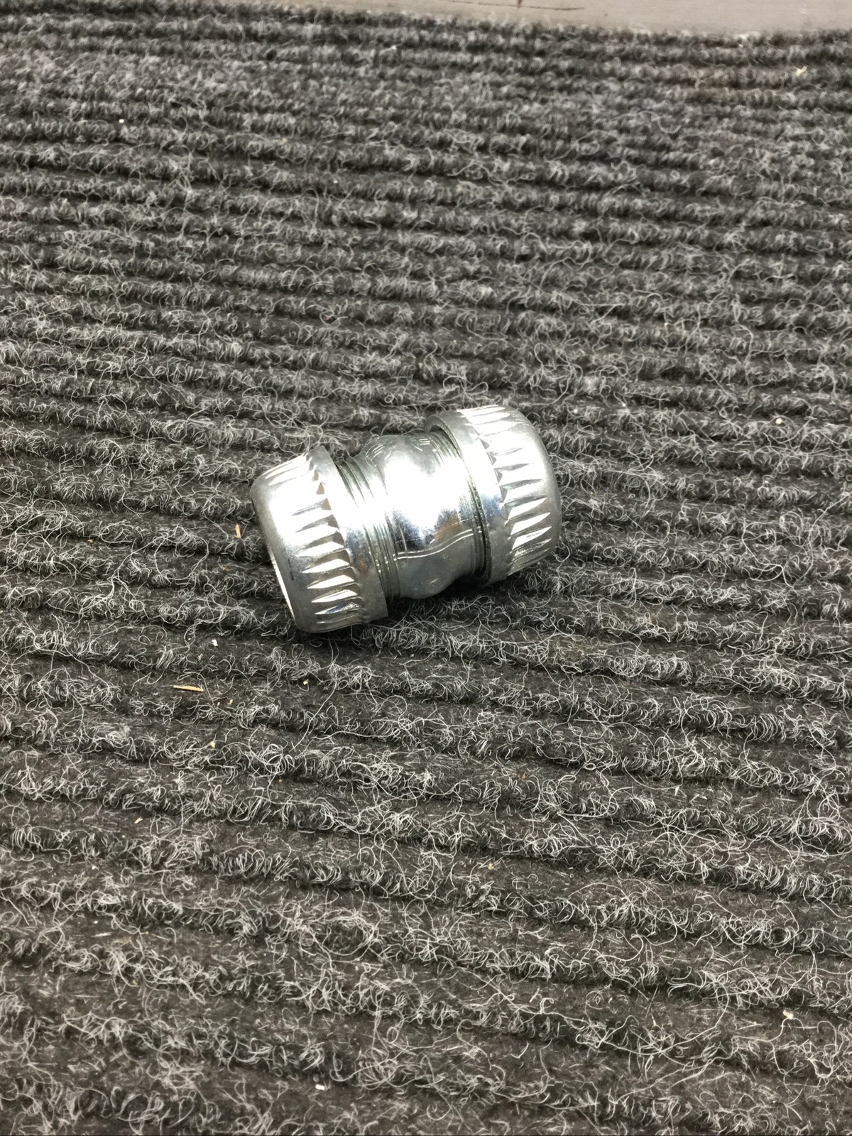 NOS Lot of 50 COOPER Compression Type Coupling 660s 1/2″