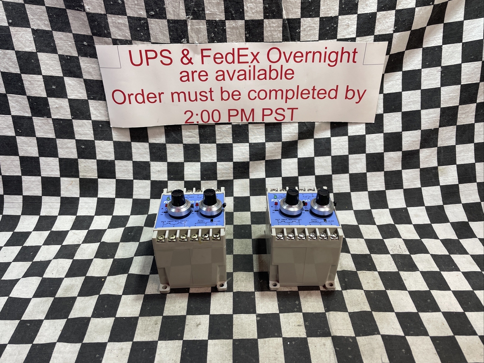 KEYENCE EG-547, EG547, SERVO AMPLIFIER UNIT, LOT OF 2, ShipSameDay