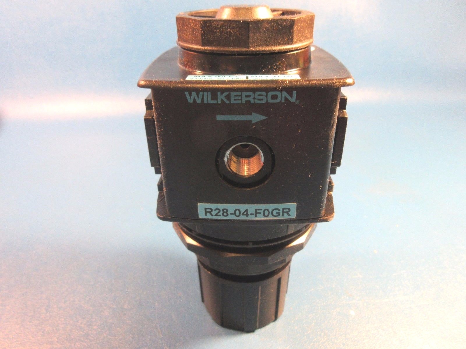 Wilkerson R28-04-F0GR Regulator, 1/2″ NPT, 0-125 PSIG