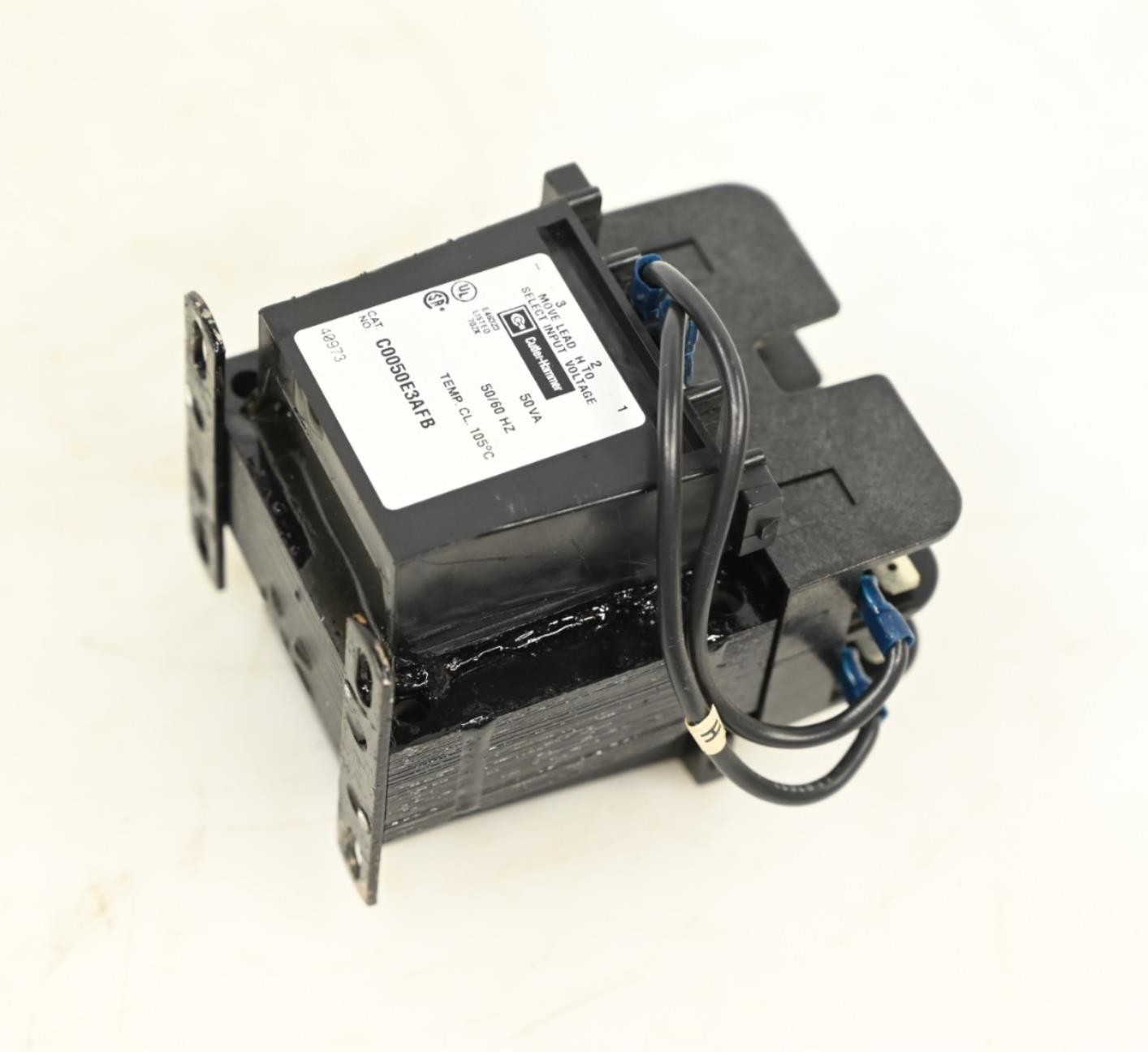 Cutler-Hammer C0050E3AFB Control Transformer, 50 VA, 50/60 HZ