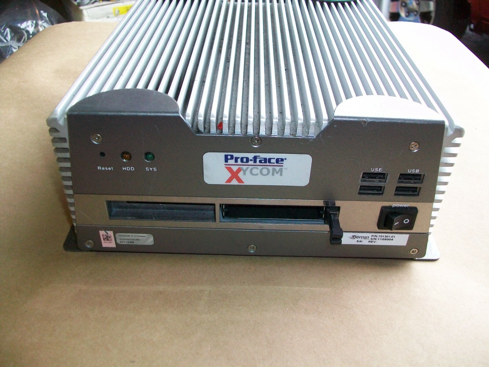 PRO-FACE XCOM 1341 EMBEDDED CONTROL PC 1300-1GB-4GB-XP PM-070016