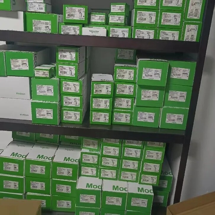 Schneider Electric TM3DI8A Modicon PLC 8 point Input Module New in Box 1PCS