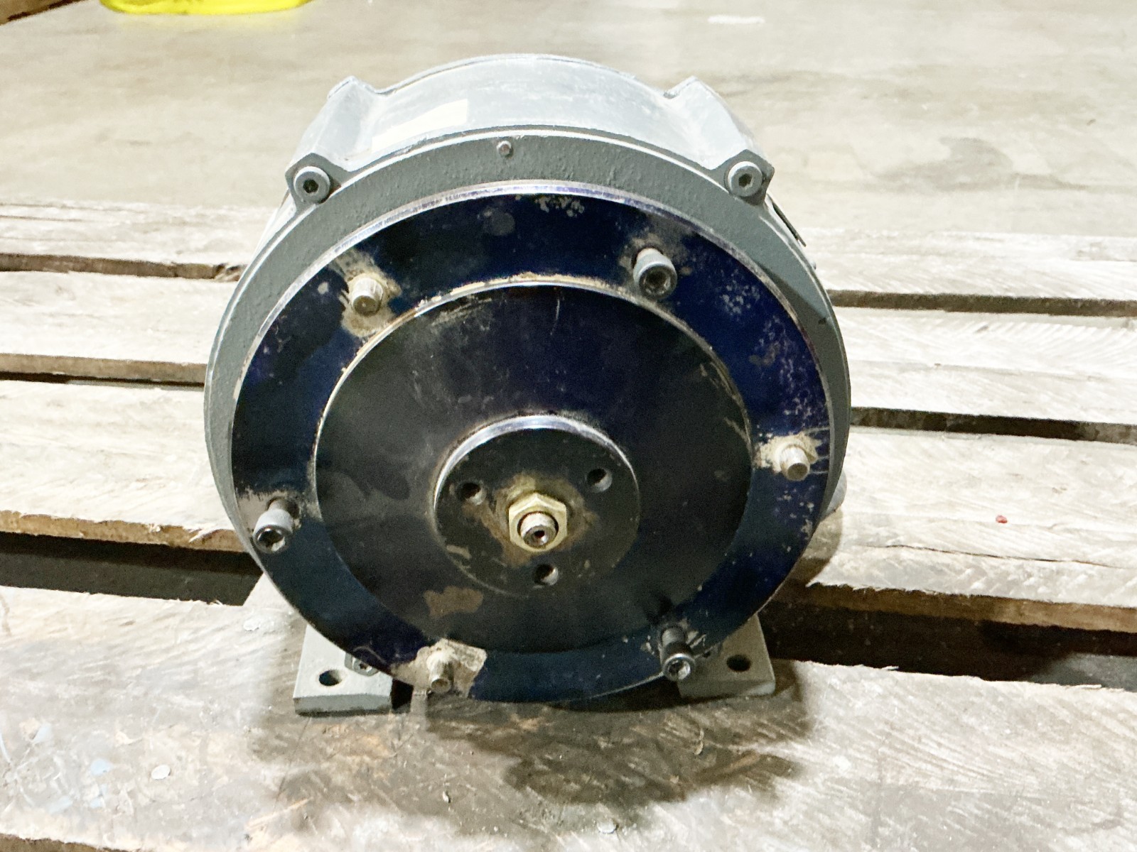 Metso Paper MC12S-100K137005004 Slitter Motor 460V 2.8A 2930RPM 50/60Hz