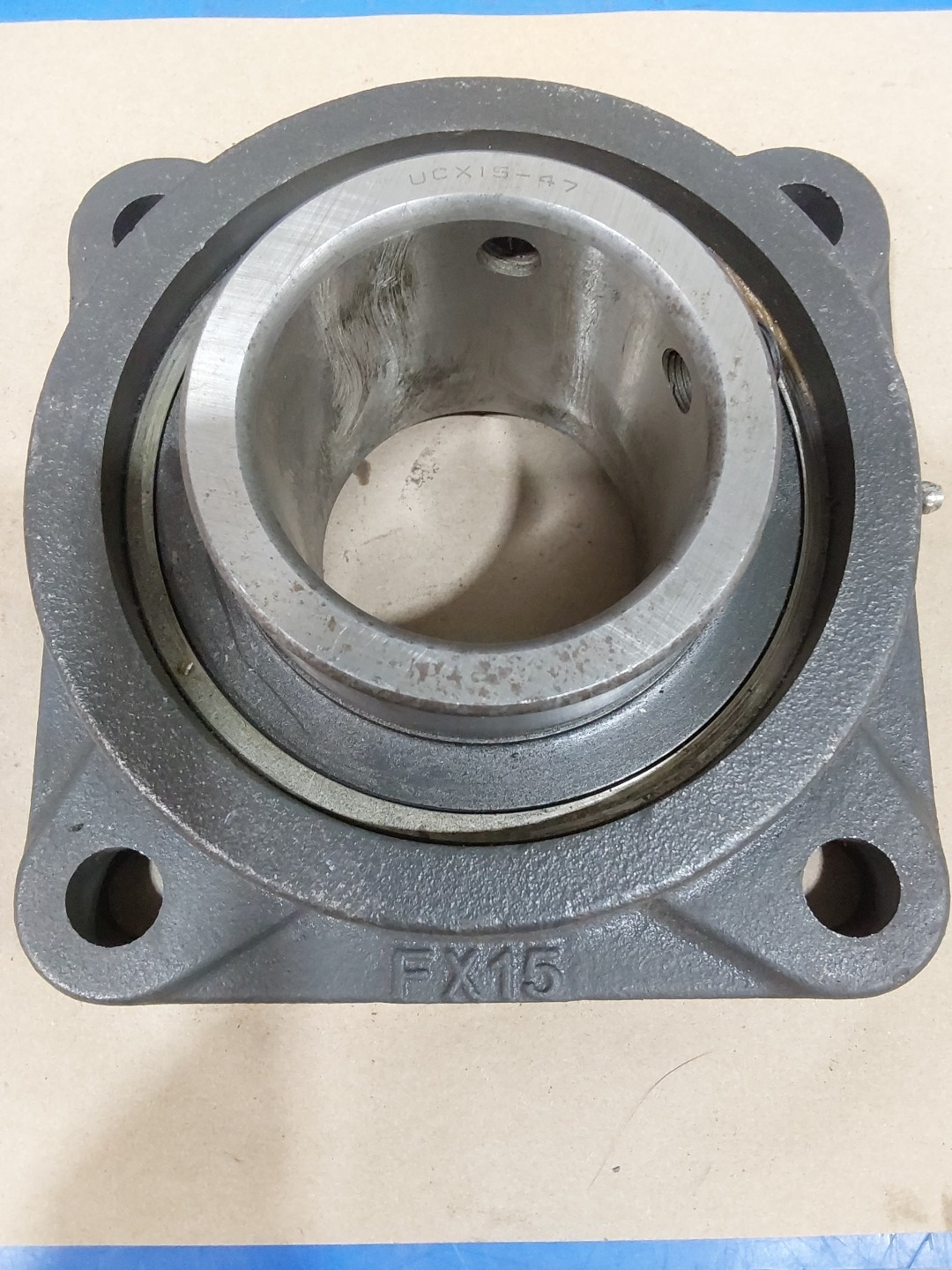 IPTCI..FX15 UCX15-47 2-15/16″