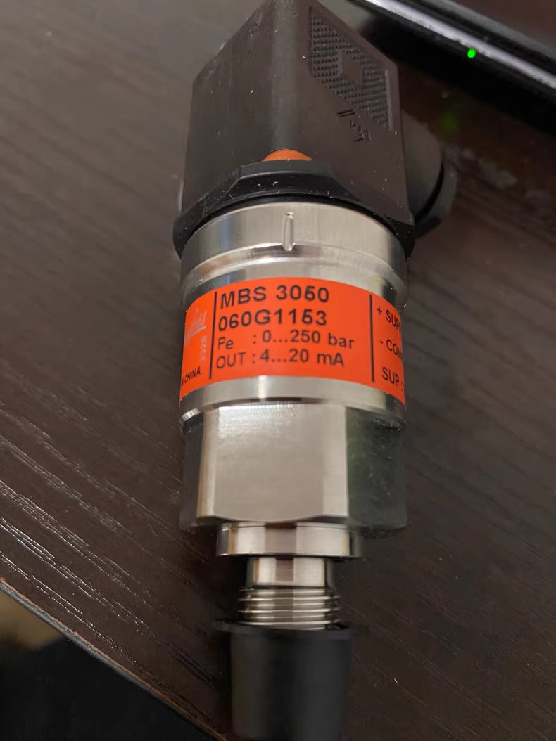 1PC New Danfoss Pressure Transmitter MBS 3050 060G1153 DHL/Fedex Quality Assuran