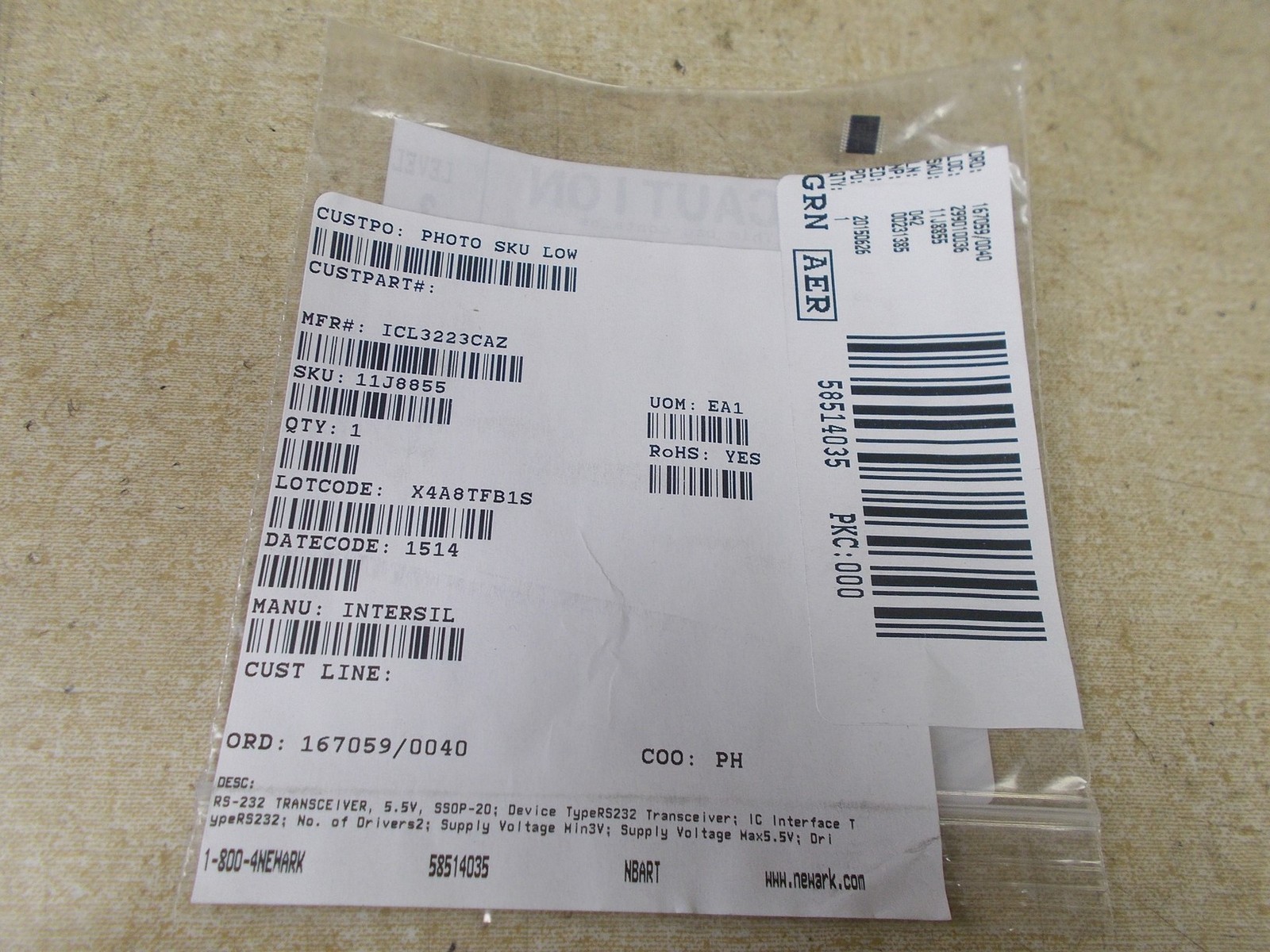 NEW Intersil ICL3223CAZ Transceiver *FREE SHIPPING*