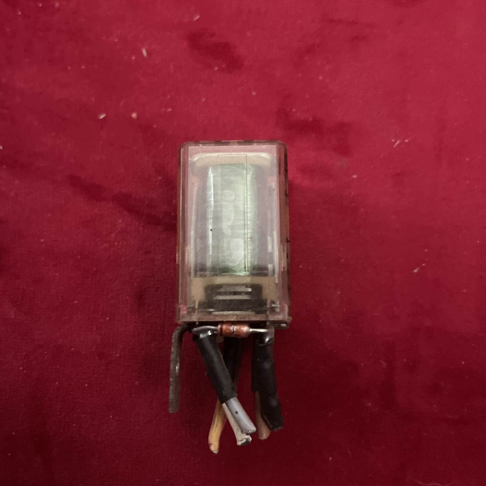 AMF Potter & Brumfield R10-E2-W2-V700 Relay R10E2W2V700