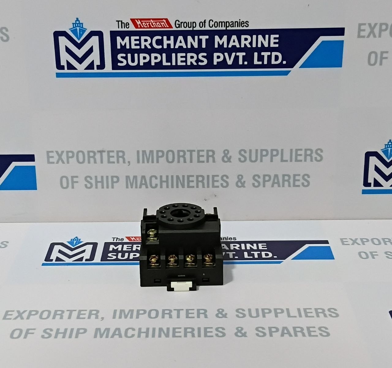 RS 403-241 11 Pin Relay Socket Base