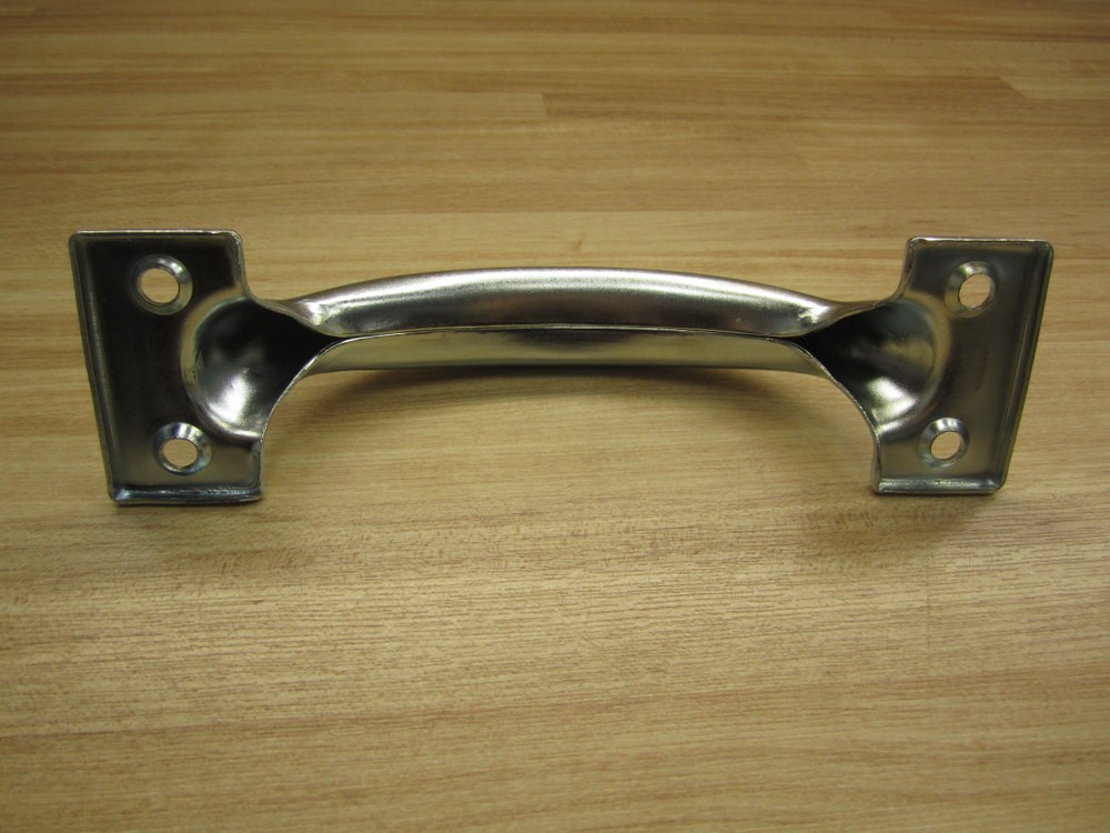 Stanley 81-0590 Door Pull SP482 7-7/8″