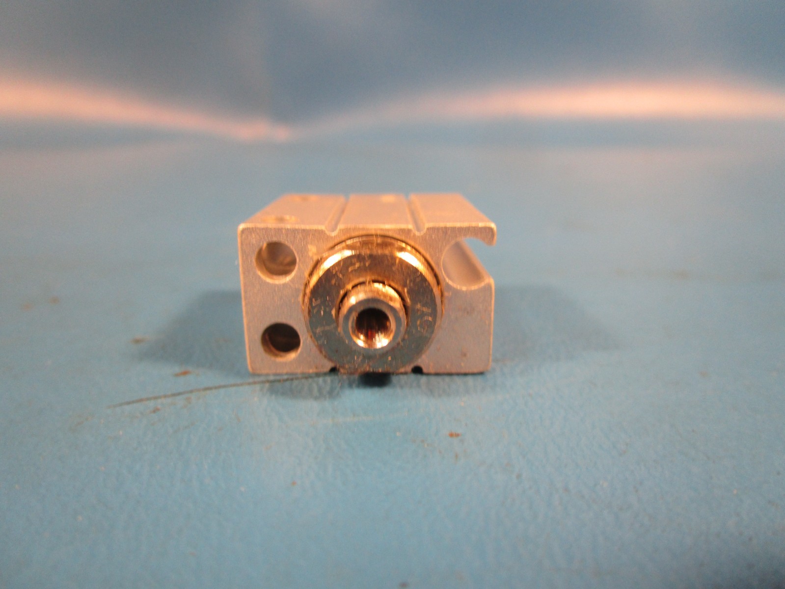 SMC CDUJB8-4D, Mini Free Mount Cylinder, 8mm Bore, 4mm Stroke, Auto Switch