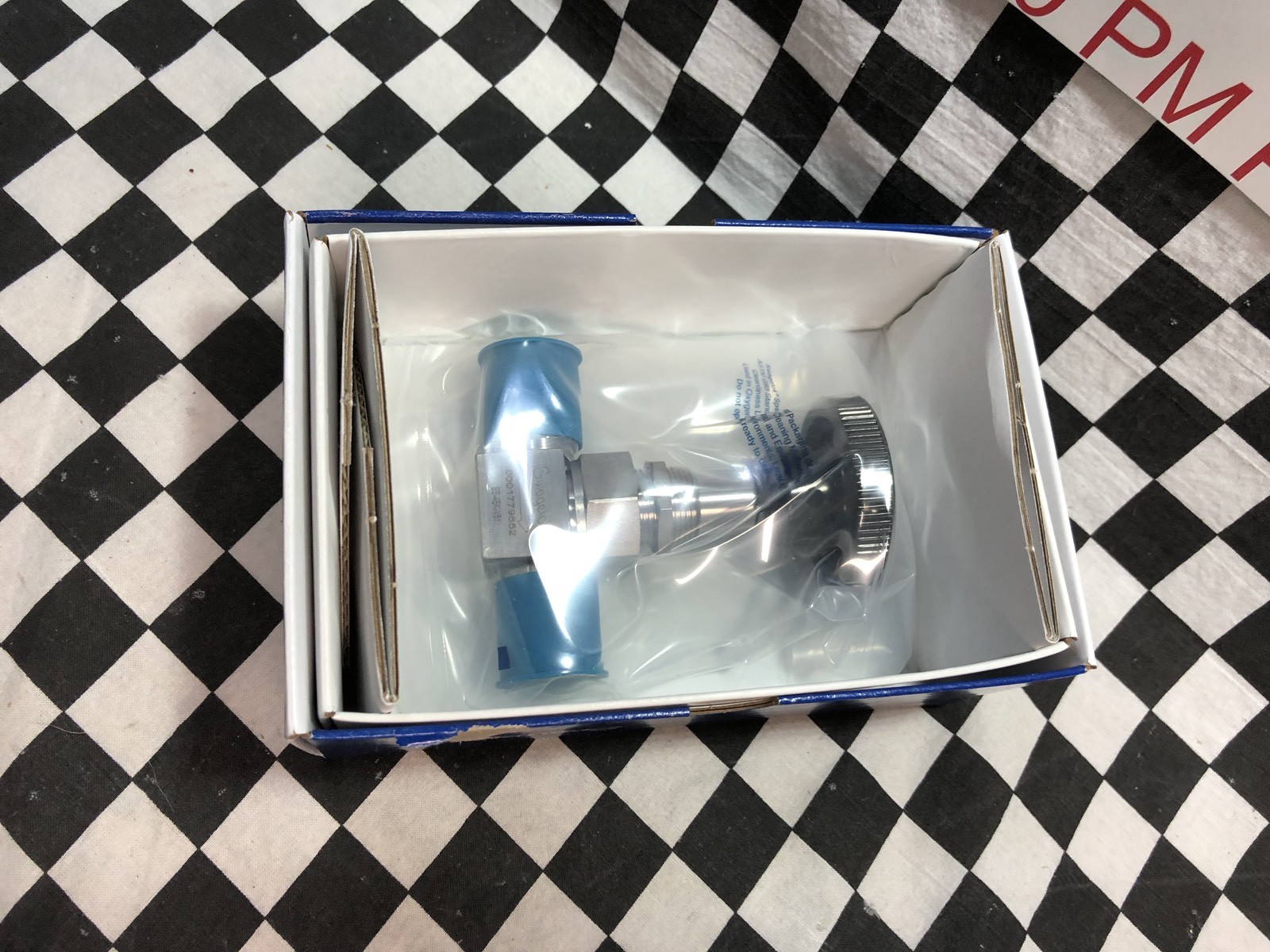 SWAGELOK Bellows Sealed Valve 1/4″ FVCR, SS-4BK-V51, SHIPSAMEDAY #139P7