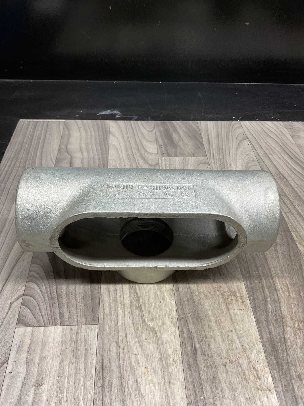 CROUSE-HINDS T87 3″ CONDUIT OUTLET BODY #4014D149PR5SI
