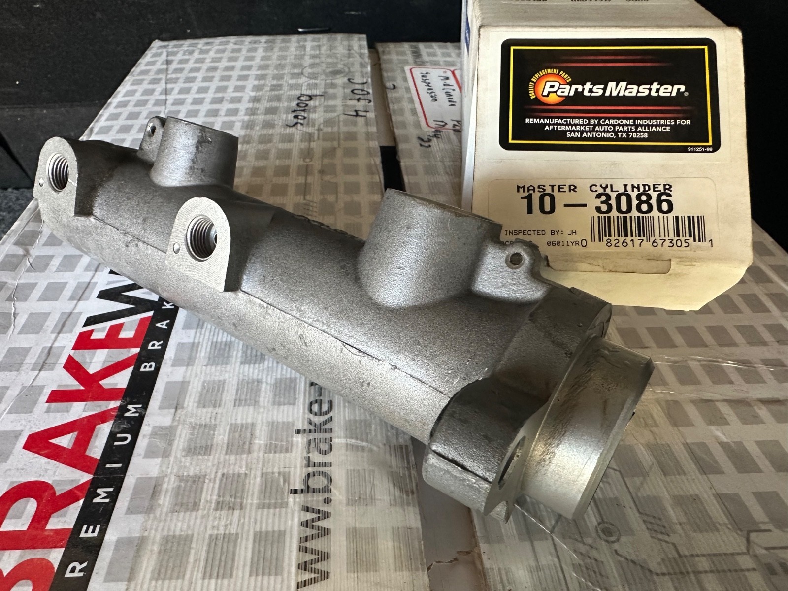 Cardone Rebuilt 2004-07 Chevy Express GMC Savana 3500 van master brake cylinder