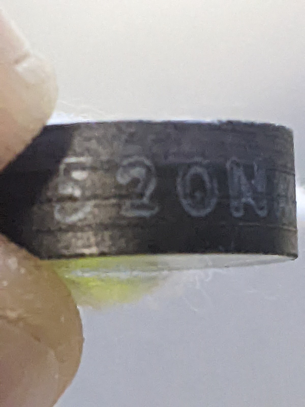 EDMUND OPTICS #43-069 : 520nm CWL, 10nm FWHM, 11.8mm Unmounted Diameter