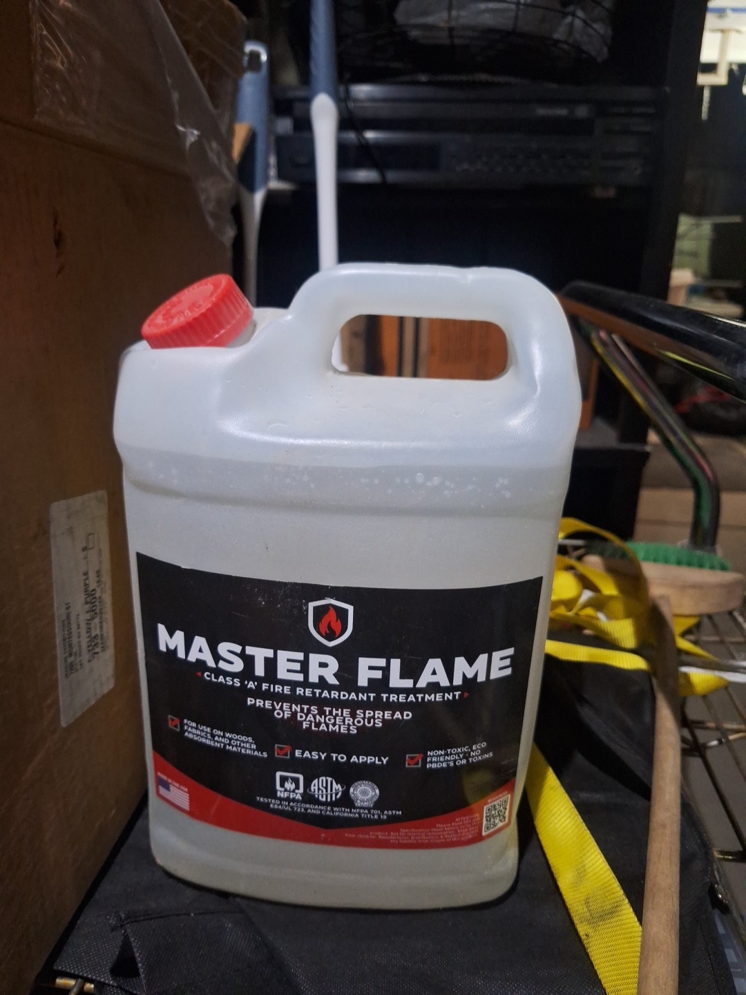 Master Flame – Class A Fire Retardant – 1 Gallon