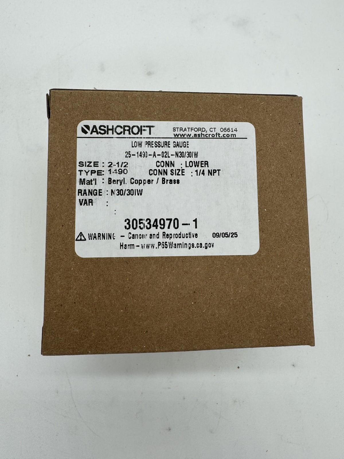 ASHCROFT 25-1490-A-02L-N-30/30IW NSFB – COMPOUND GAUGE CONNECTION SIZE: 1/4″