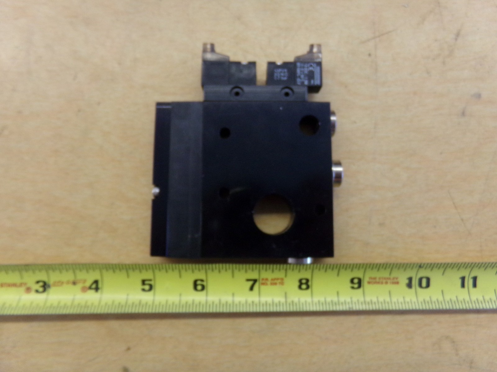 Pneumadyne N371/1 24V DC QTY:2 w/ Bracket *FREE SHIPPING*