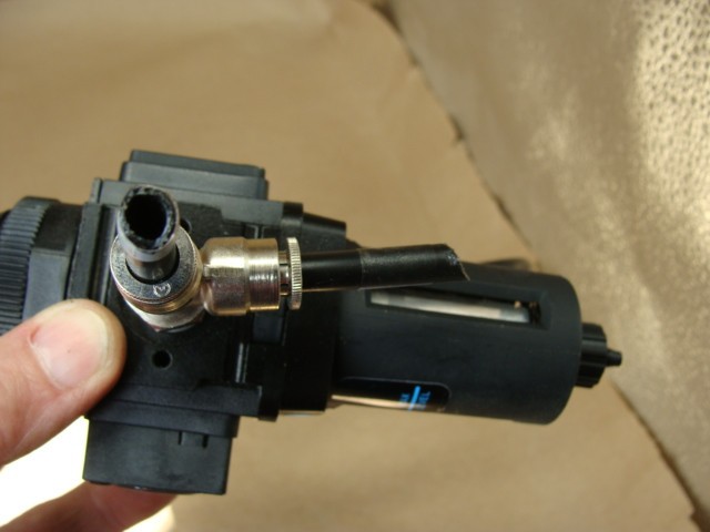 WILKERSON PNEUMATIC FILTER REGULATOR B08-02-FKG0 150PSIG MAX