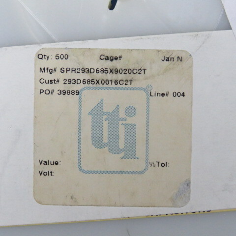 SPRAGUE/VISHAY 293D685X9020C2T Qty of 150 per Lot CAP 6032 TANT 6.8UF 20V SM Tn