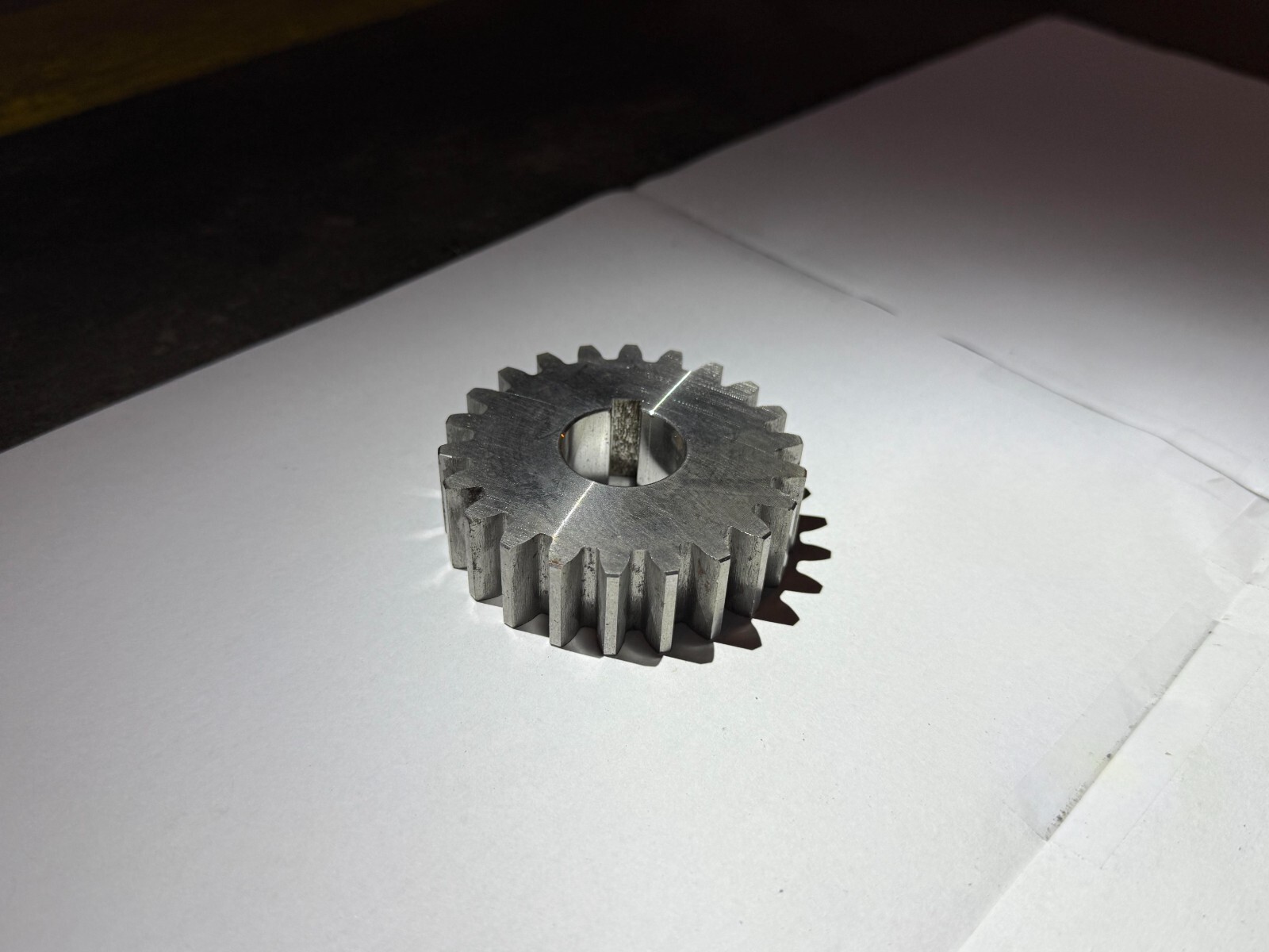 GEAR, PINION. #22741601, KEY #2 BTK 2117 FOR TROLLEY & END TRUCK XC-Z010-013