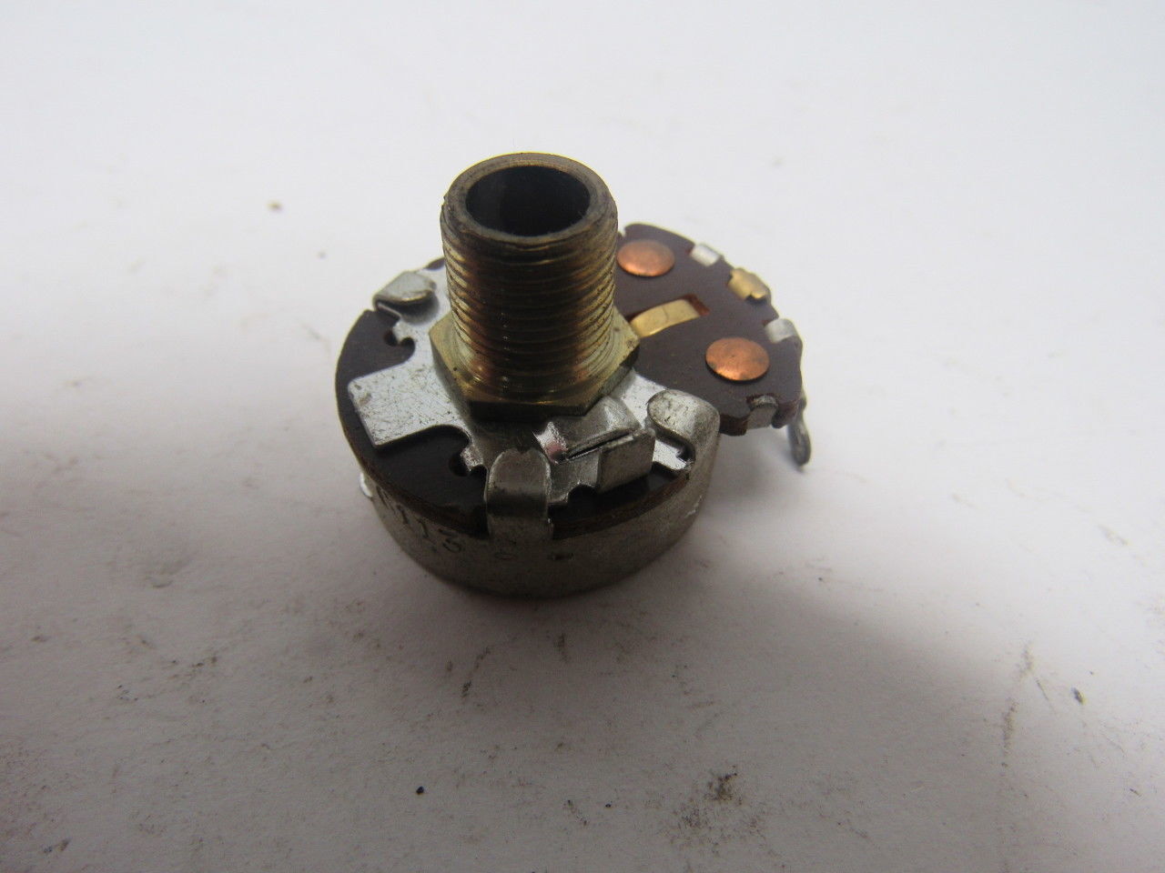 Clarostat 45A305 3MEGO Poteniometer