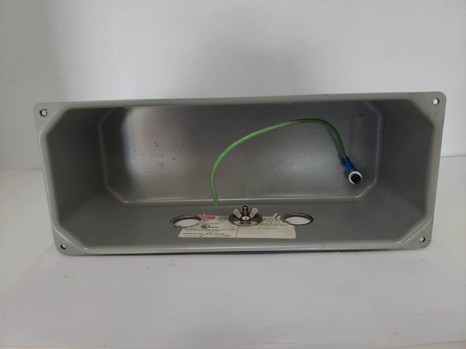 HOFFMAN E-D4PBX CONTROL PANEL PUSH BUTTON ENCLOSURE METAL 4 UNIT