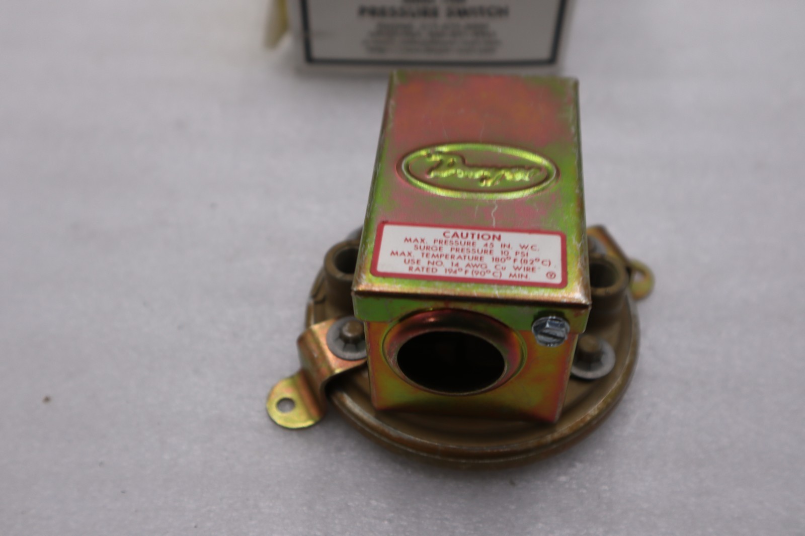 DWYER 1910-5 PRESSURE SWITCH, DIFFERENTIAL SERIES 1900 – STOCK 3837CC