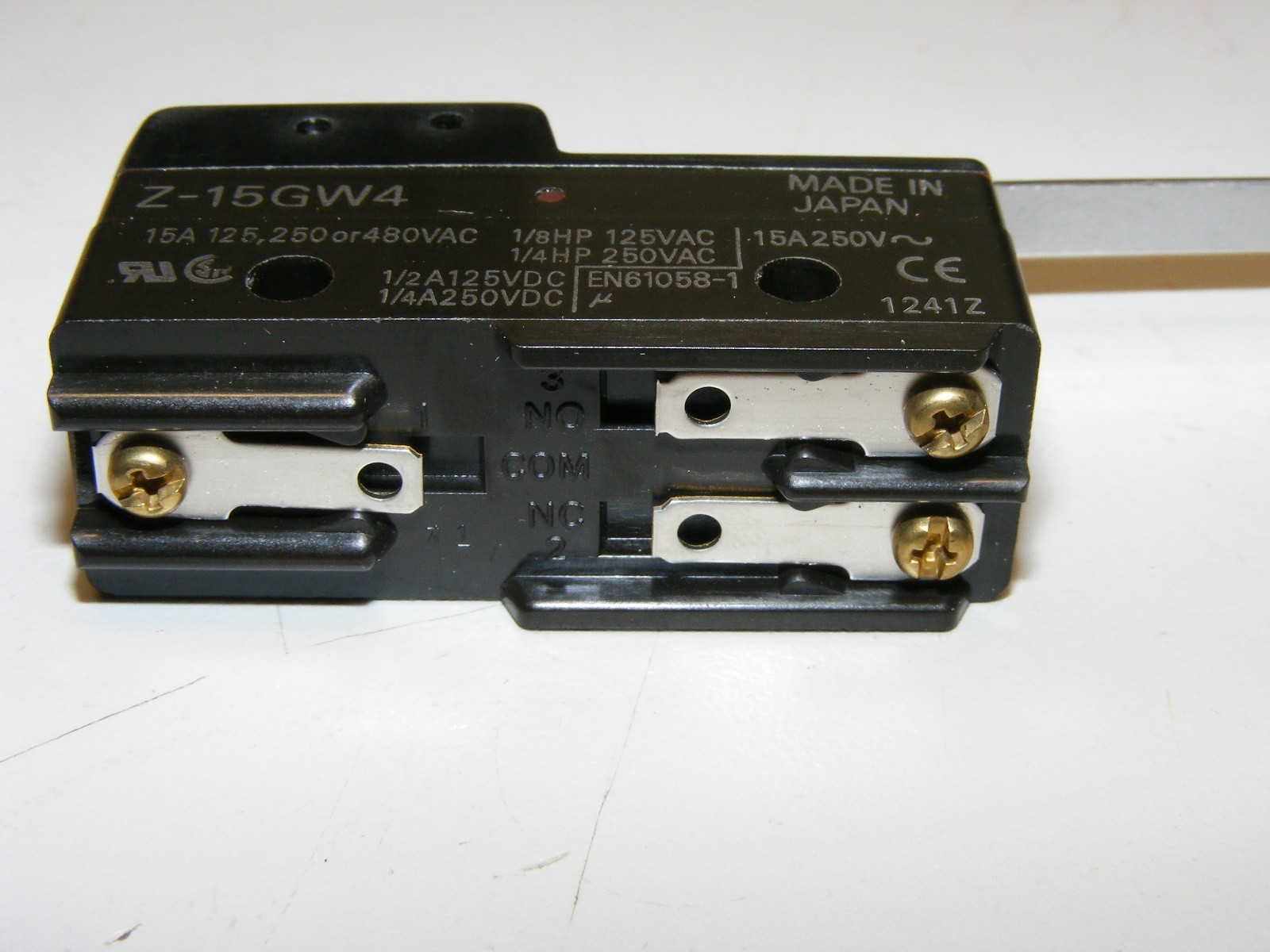 C.P. Bourg 9150013 Switch Omron Z-15GW4 (a72)