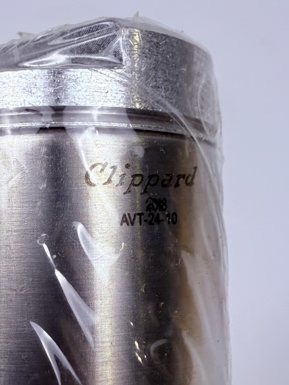 Clippard AVT-24-10 10.0 in³ Stainless Steel Air Volume Tank 1/8 NPT