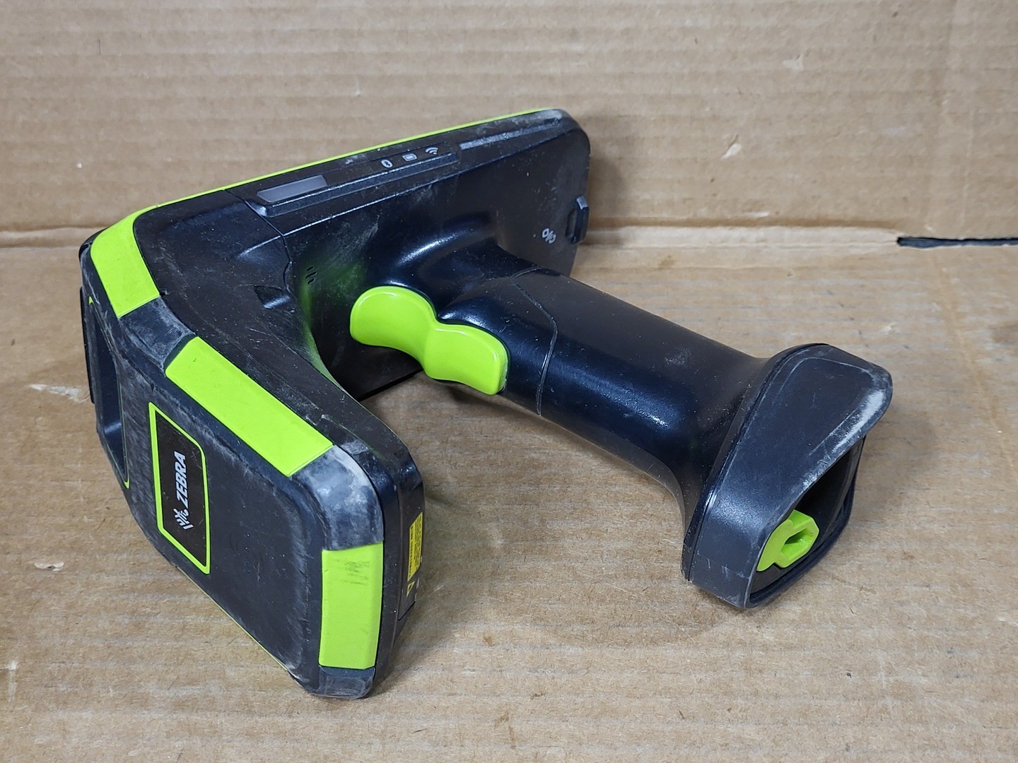 Zebra RFD90 Standard-Range Ultra-Rugged UHF RFID Sled – Specialty Tools