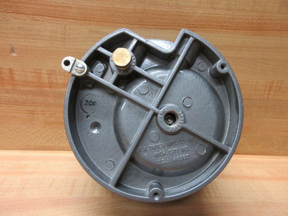 Dwyer 2320 Magnehelic Pressure Gauge