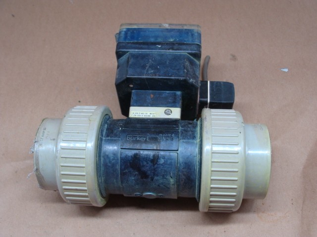 BURKERT FLOW CONTROL VALVE 00437973 SE35/8035 COIL INDUCTION 12-30VDC 4-20mA