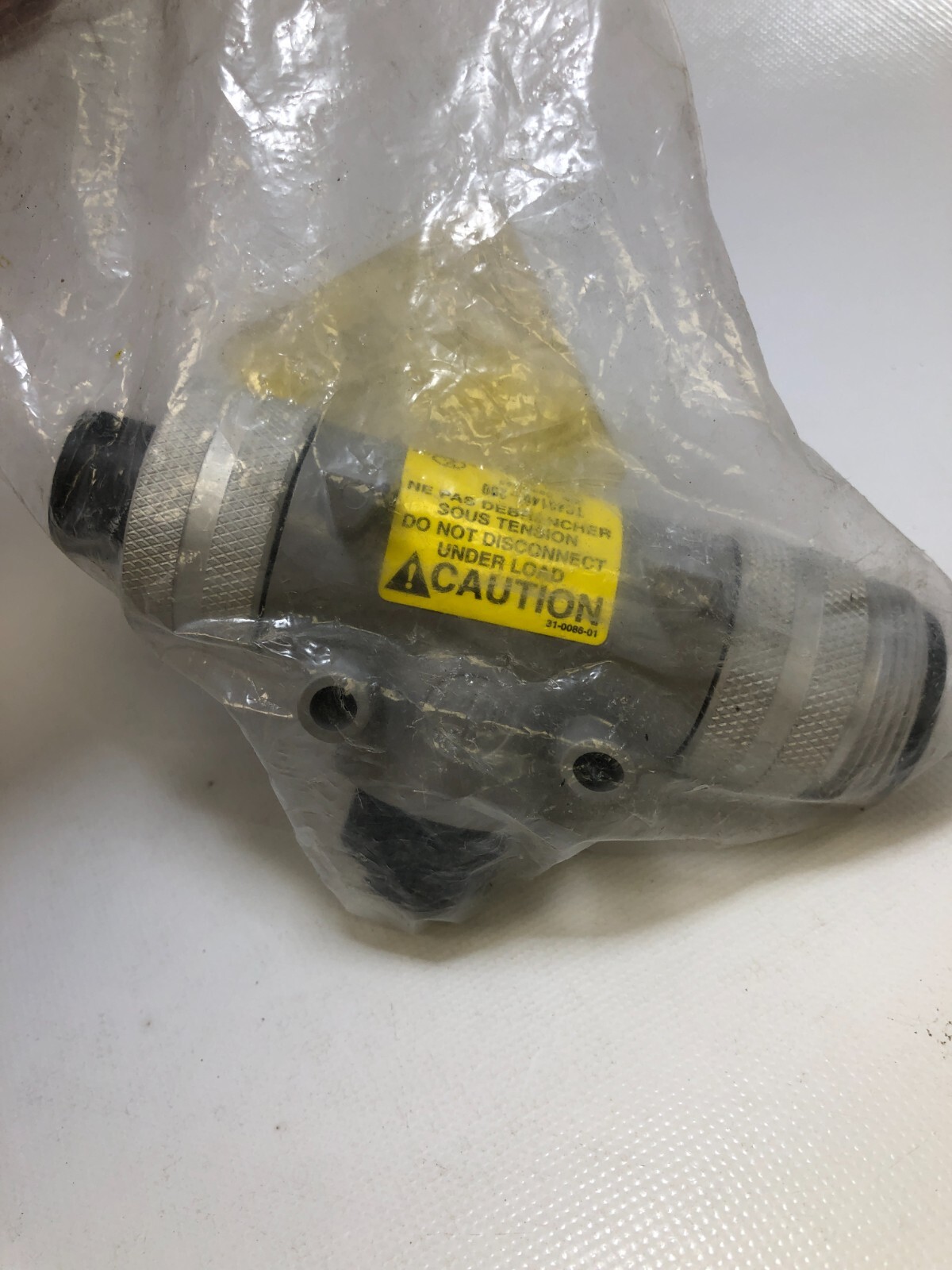 BradPower TC40140-200 Woodhead Quick Change Power Tee Connector w/mini drop NIB
