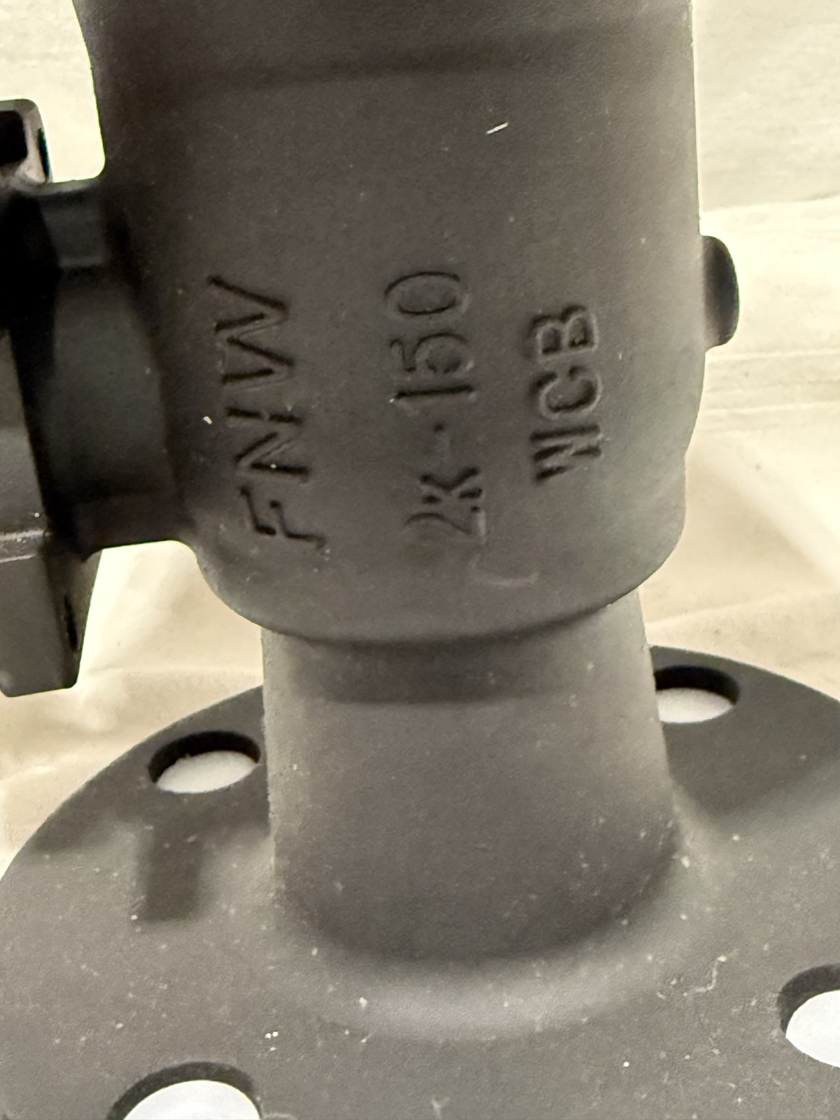 1 NEW FNW FIG.501B 2k-150 2” CARBON STEEL FLANGED BALL VALVE NNB **MAKE OFFER**
