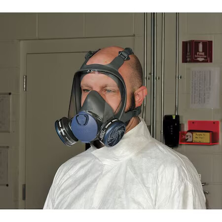 Moldex 9002 Reusable Full Face Respirator Medium Thermoplastic Elastomer