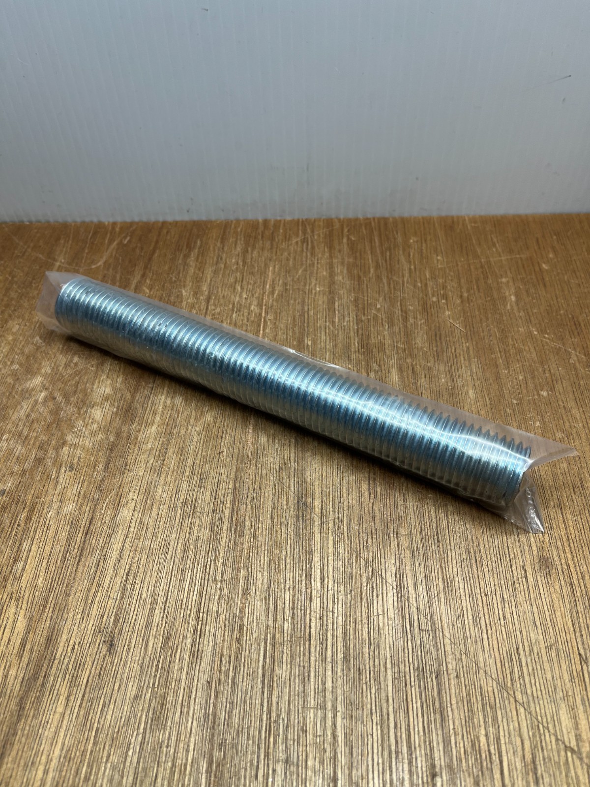 M30-3.5mm X 9-3/4″ Fully Threaded Allthread Rod Zinc Plated Steel Class 4.8