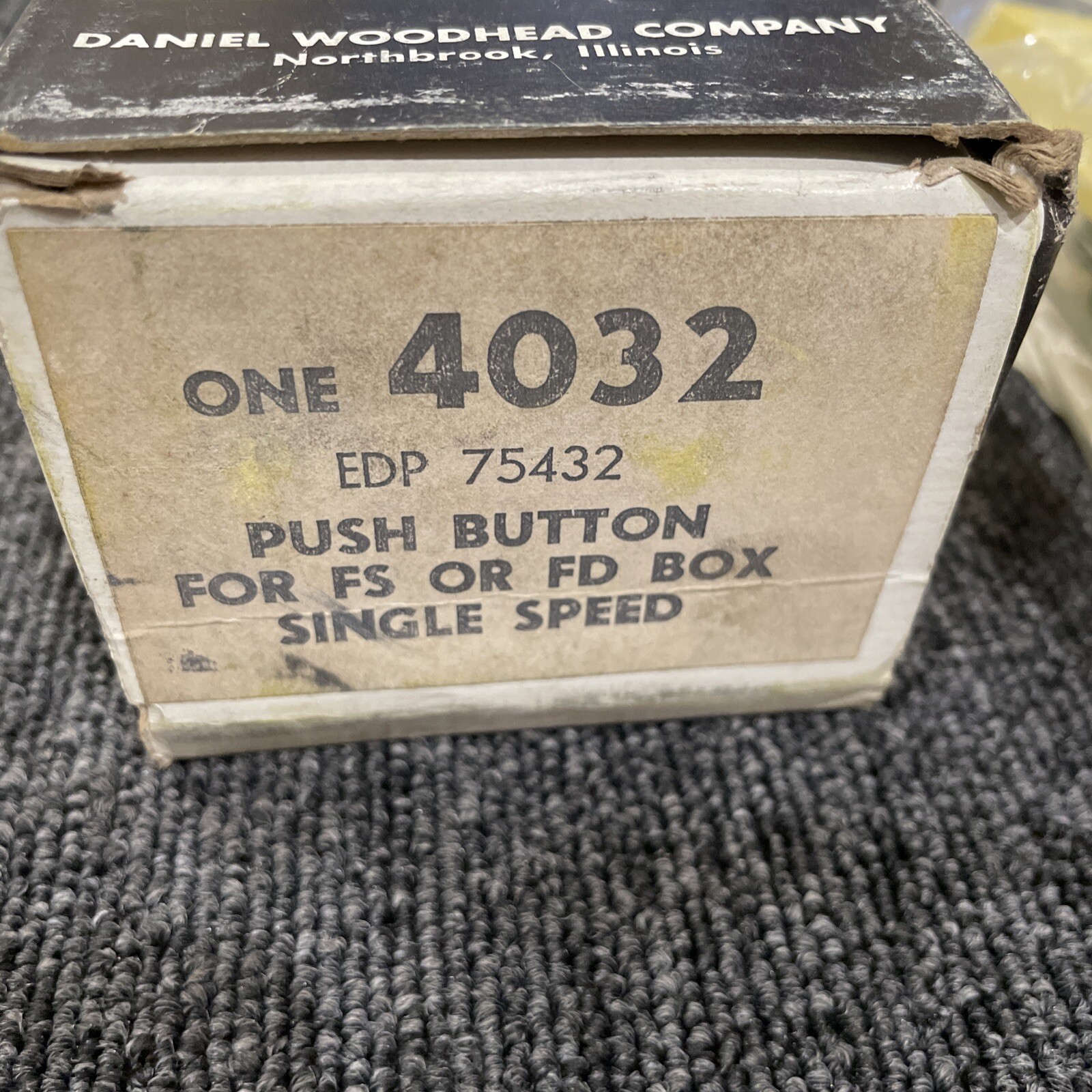 DANIEL WOODHEAD 4032 Push Button For fS Or FD Box Single Speed **FREE SHIPPING**